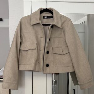 ZARA Cropped Beige Button-Front Jacket